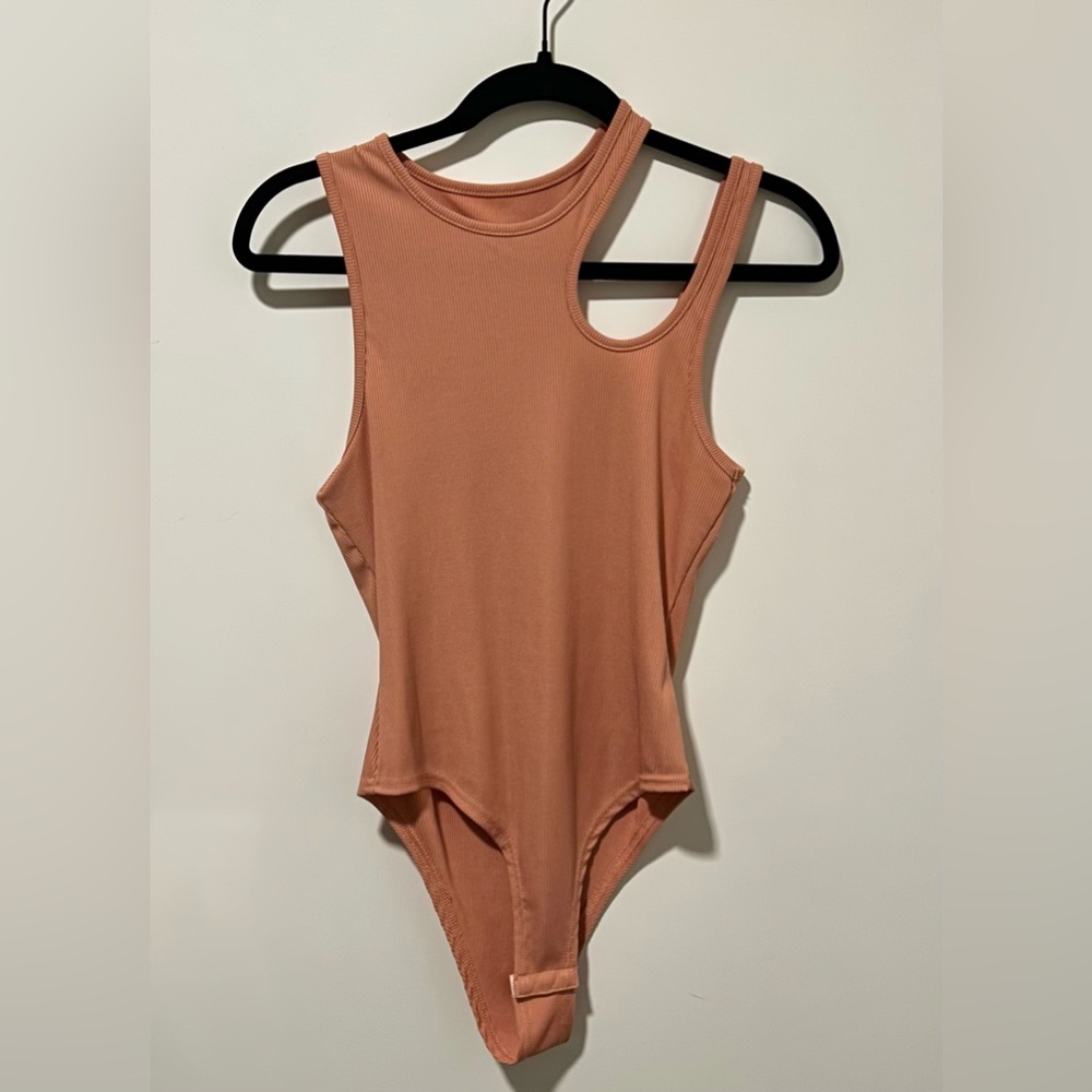 Sleeveless Bodysuit